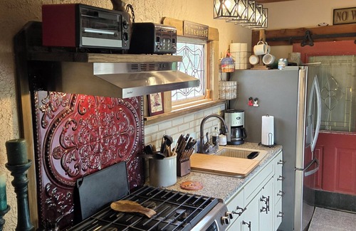 Gainesville House | Welcome to the Bunkhouse!nWestern inspired container home close to Bull Shoals