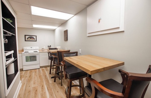 Howard House | Welcome to The Captain and Crew Quarters on Anchor Drive at Apple Valley Lake!