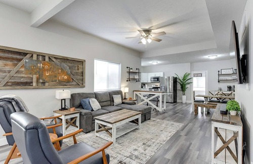 Lincoln House | Welcome to.the good life, 4 bed 2 bath house located in the heart of Lincoln