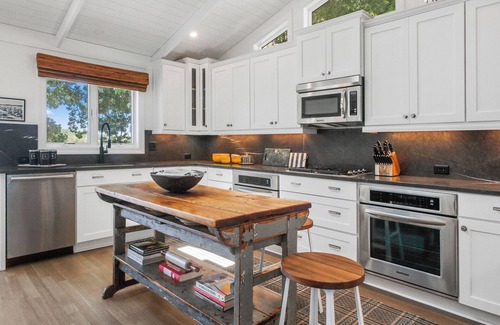 Lauderdale Lakes House | Welcome to The Robin!