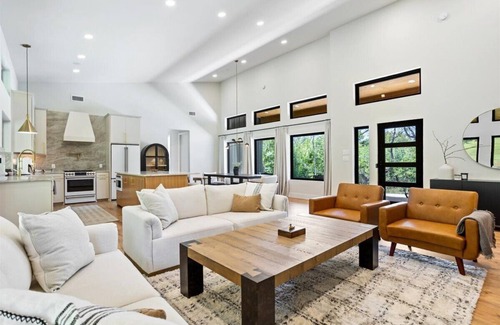 Pottsboro House | Welcome to The Yellowpine Retreat – Your Luxury Lakefront Retreat Lake Texomann