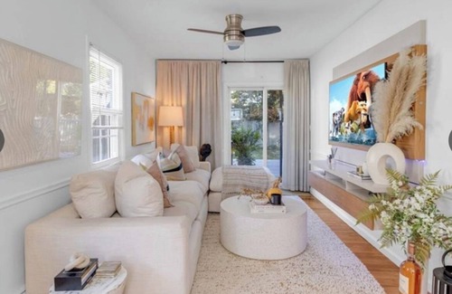 Putnam Valley House | Welcome to this charming home. Perfectly combining comfort and tranquility.