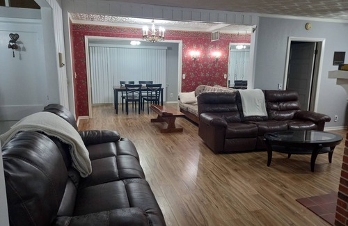 Havana House | Welcome to this charming lake house beautifully located on Lake Matanzas.