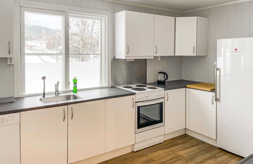 Mesnali Apartment | Welcome to this large house with private rooms and inviting common areas.