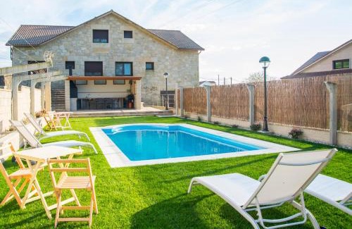 Portas Villa | Welcome Villa Briallos