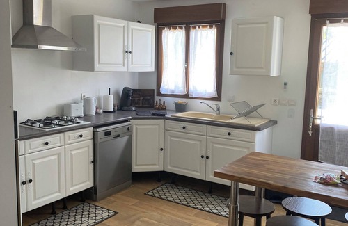 Clere-les-Pins House | Welcoming 2-bedroom house in Cléré-les-Pins, many castles around.