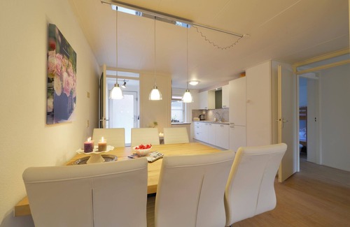 Zanddijk Apartment | Welcoming and cozy vacation home in Zeeland.