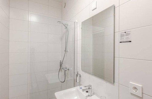 Leeuwarden Hotel | Welcoming Room with Convenient Location Near Leeuwarden Train Station