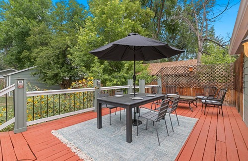 Loveland House | Welcoming Washington Abode Close to Downtown Artisans and Amenities!