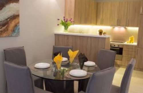 Kariotai Apartment | Well located 2BR apartment in Lefkada