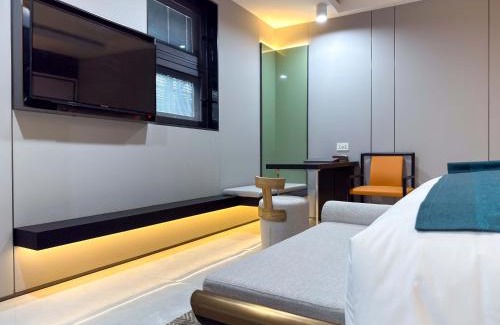 Ajah Hotel | Wellborn Hotel Limited