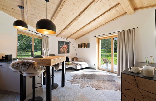 Trimmis House | Wellness guest house in Says with whirlpool & far-reaching views