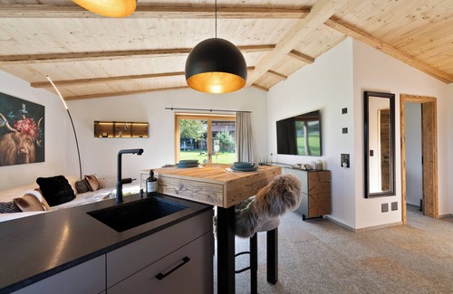 Trimmis House | Wellness guest house in Says with whirlpool & far-reaching views