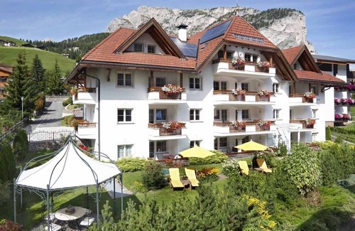 Selva di Val Gardena House | Wellness Residence Villa Leck