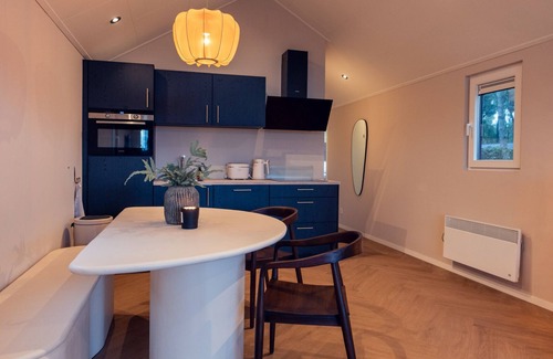 Municipality of Hellendoorn Ski Chalet | Wellness Lodge with hot tub in the woods on the Sallandse Heuvelrug