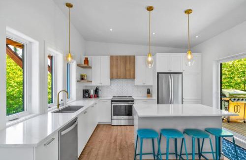 La Conception Ski Chalet | Wellness Retreat in the Tremblant Area