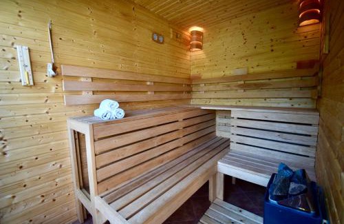 Krizanky Ski Chalet | Wellness Roubenka Křižánky