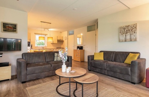 Eernewoude Cottage | Wellness Wâldbungalow 4