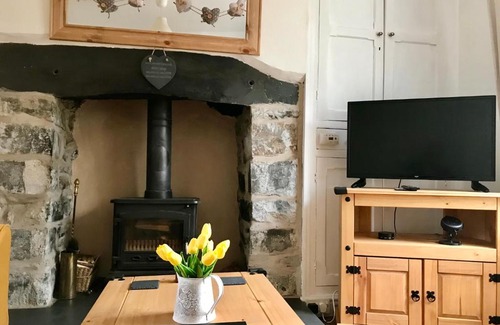 Trawsfynydd House | Welsh Stone House