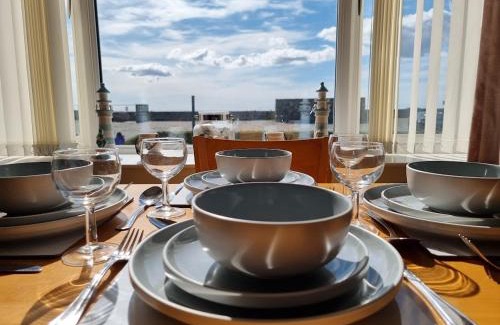 Dinas Dinlle Apartment | Wendon Holidays
