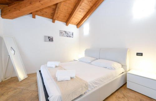 Vaccarolo Apartment | Wendy Apartment- Twobedroom & Pool & ParkPrivateFree & Sports