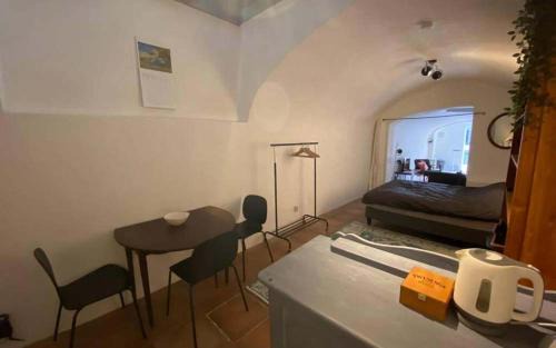 Utrecht City Center Apartment | Werfkelder aan de Oudegracht
