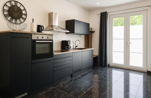 Loehne Apartment | Werre Apartments mit Smart-TV - stilvol, zentral & gemütlich