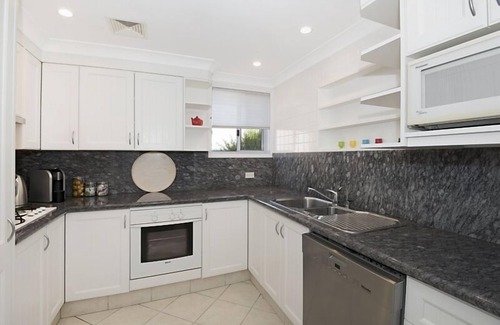 Blue Bay Apartment | Werrina Townhouse