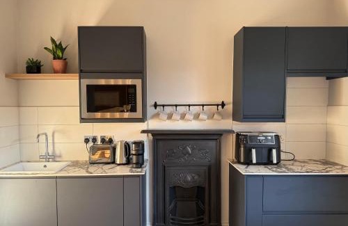 West Bridgford Apartment | West Bridgford 2 Bed 2 Bathroom Apartment with parking