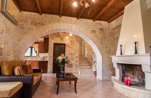 Sfinari Villa | West Crete holiday villa with private pool