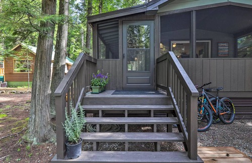 Agpar House | West Glacier Bear Cabin In Glacier National Park