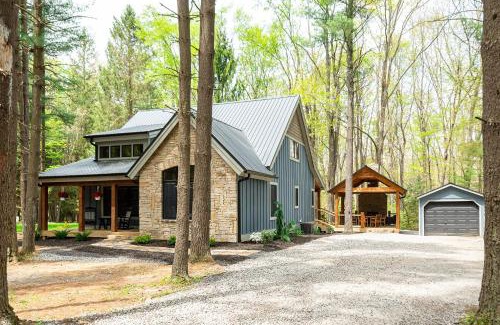 Oakland House | West Oak - hot tub, boat slip, outdoor fireplace
