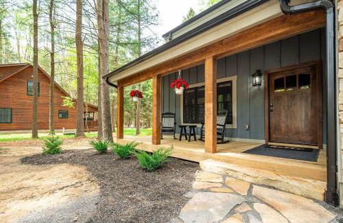 Oakland House | West Oak - hot tub, boat slip, outdoor fireplace