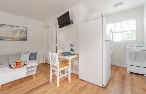 Southwest Apartment | West Palm Beach Escape