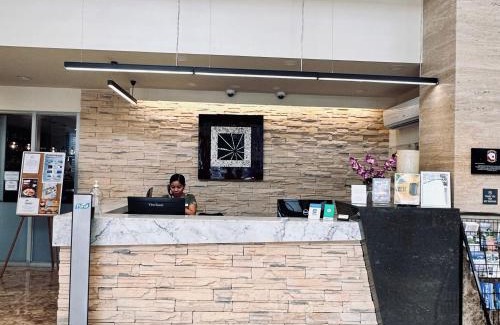 Koror Hotel | West Plaza Hotel at Lebuu Street