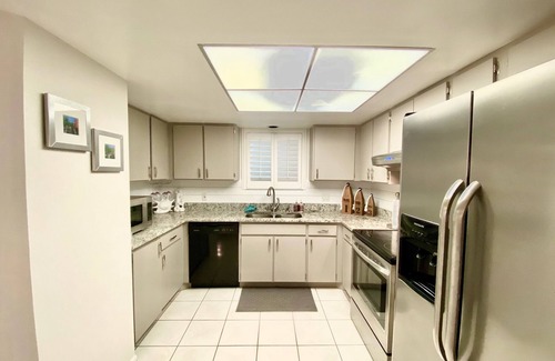 Burnt Store Marina Condo | West's Endless Summer