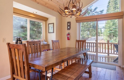 Comstock Acres Cabin | West Shore Cabin with Hot Tub!