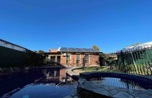 Westbourne Park House | Westbourne Park Salt Pool and Spa; a Pet Friendly 8BR Family Retreat w/Salt Pool, Near City & Cafés