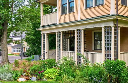 Eastside Apartment | Westcott Suite Apartments