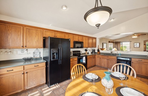 Mountain Vista Ranch House | Western Belle 2 BR Home/Private Pool/Surprise