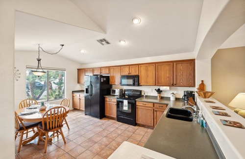 Mountain Vista Ranch House | Western Belle 2 BR Home/Private Pool/Surprise