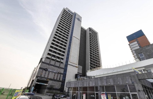Yeongjong-dong Hotel | Western Grace Hotel Incheon