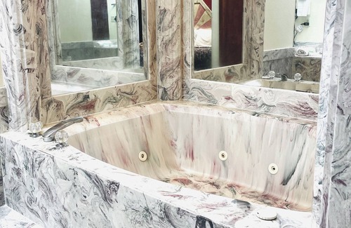 Hazlehurst Hotel | Western Inn Express
