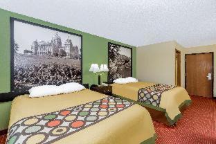 Grinnell Hotel | Western Inn & Suite Grinnell IA