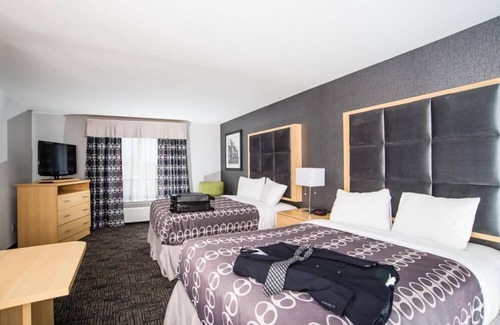 Carnduff Hotel | Western Star All Suites Carnduff