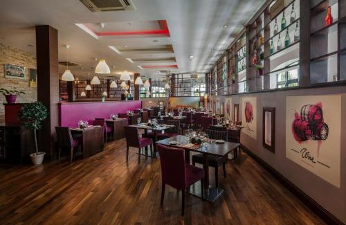Clane Hotel | Westgrove Hotel