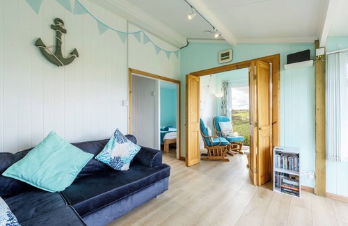 Hayle Ski Chalet | WestHill. Three bedroom holiday chalet. Five minute walk to Hayle beach