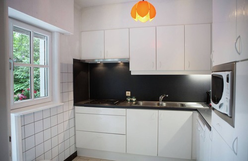 Westmalle House | Westmalle Forest Garden Home