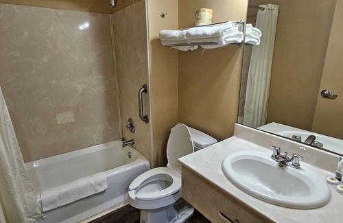 Rusk Hotel | Weston Inn & Suites