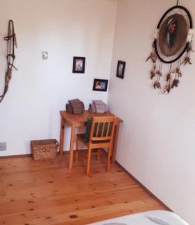 Bridge Lake Bed & Breakfast | Wettstone Guest Ranch
